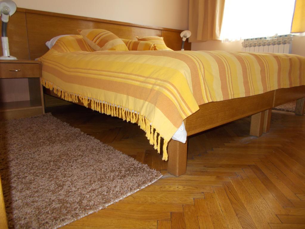 Studio Apartments "Chess Club Bosna" Сараево Екстериор снимка