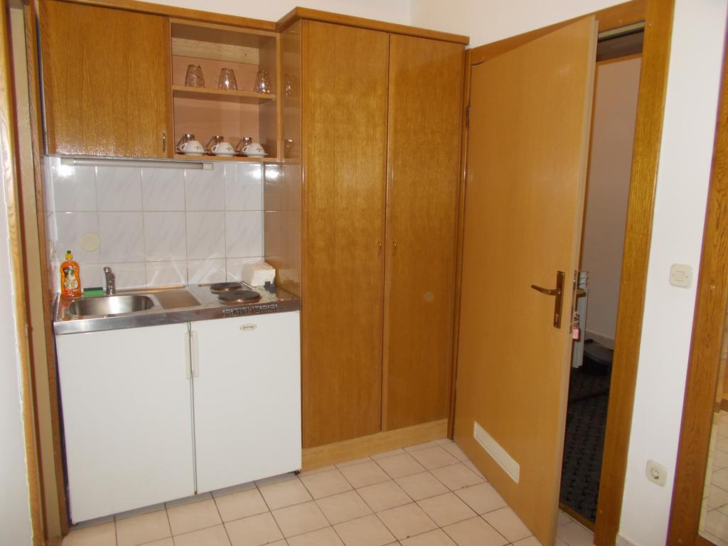 Studio Apartments "Chess Club Bosna" Сараево Екстериор снимка