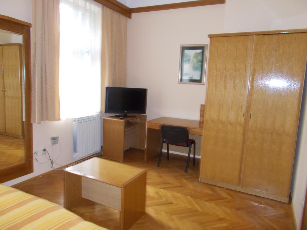 Studio Apartments "Chess Club Bosna" Сараево Екстериор снимка
