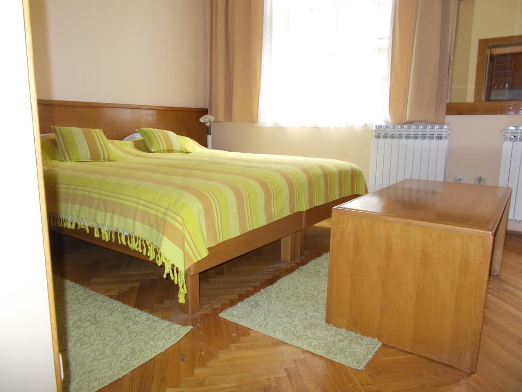 Studio Apartments "Chess Club Bosna" Сараево Екстериор снимка