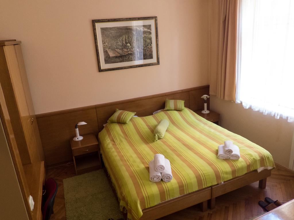 Studio Apartments "Chess Club Bosna" Сараево Екстериор снимка