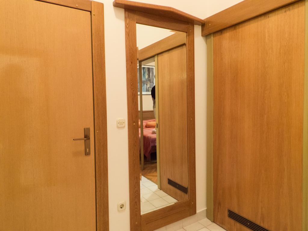 Studio Apartments "Chess Club Bosna" Сараево Екстериор снимка