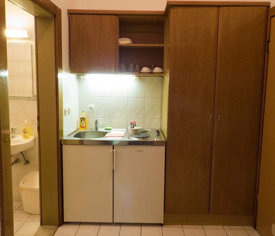Studio Apartments "Chess Club Bosna" Сараево Екстериор снимка